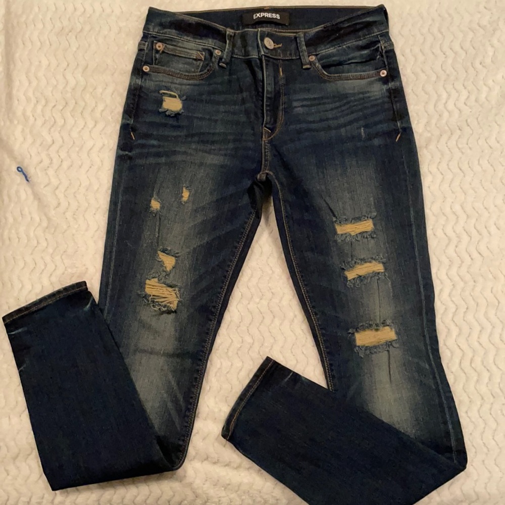 Distressed Express jeans - size 6